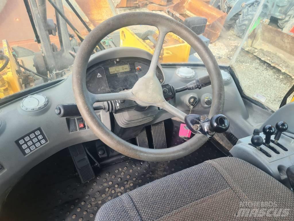 Volvo L 120 E 輪胎式裝載機