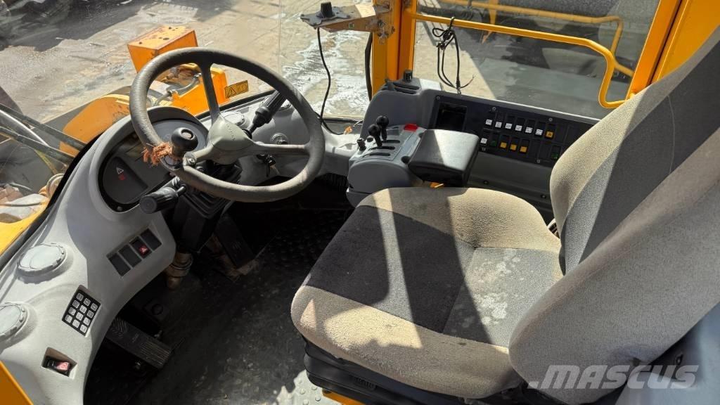 Volvo L 180 E 輪胎式裝載機