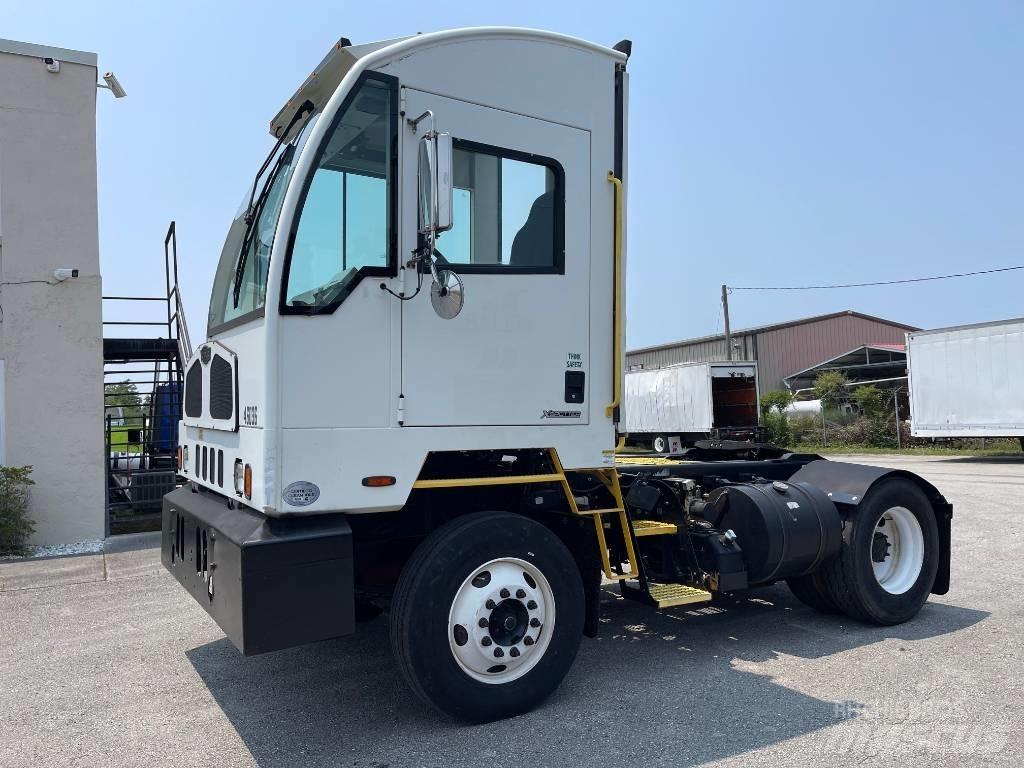 Autocar ACTT 42 終端式曳引機