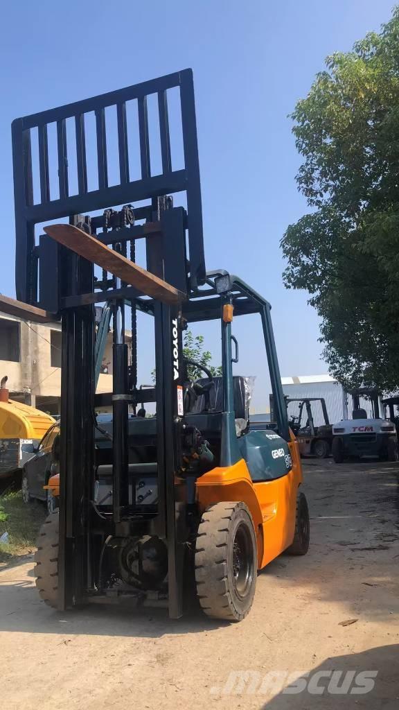 Toyota FD 50 柴油卡車