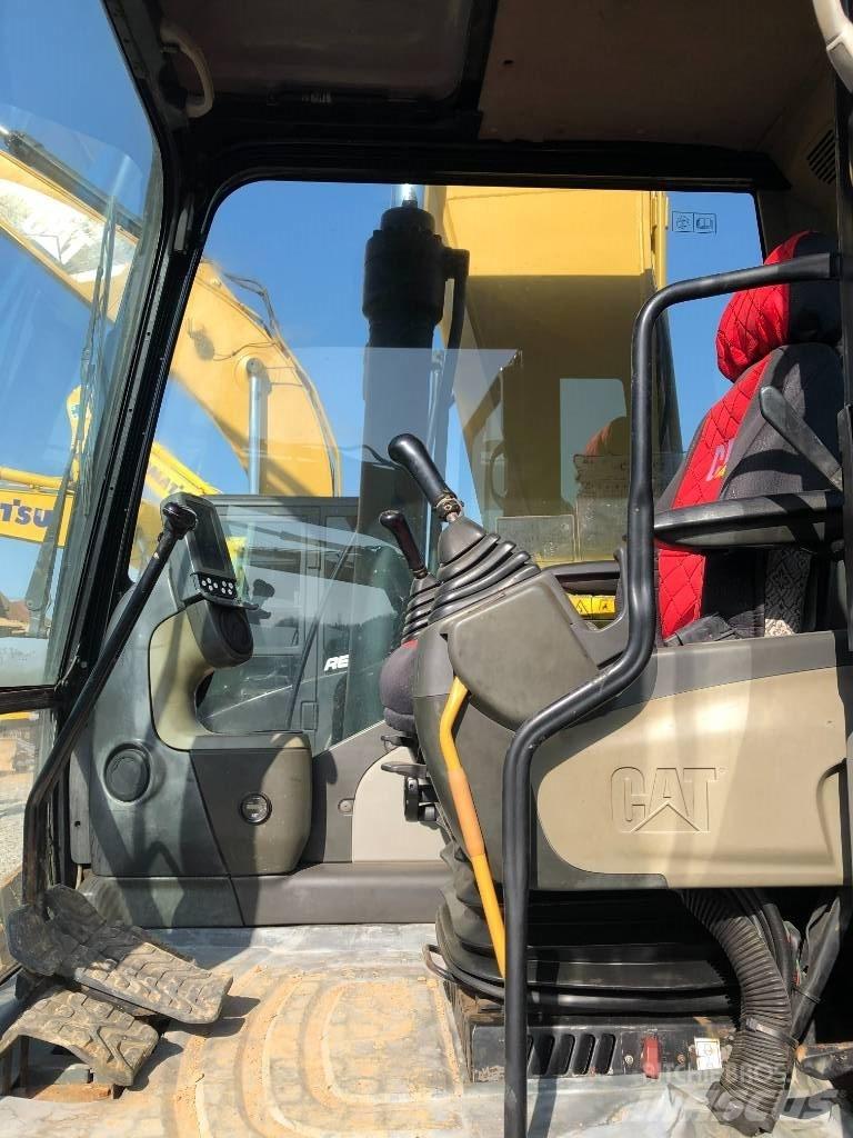 CAT 320 D 履帶式 挖土機/掘鑿機/挖掘機