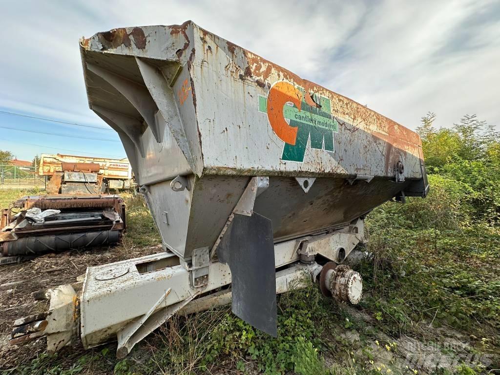 Volvo A 30 FOR PARTS 鉸接式起吊車