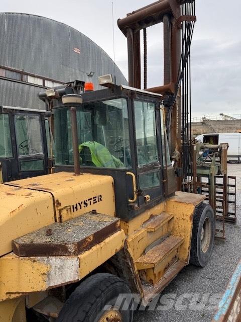 Hyster H 8.00 XL 5 自走式堆積機