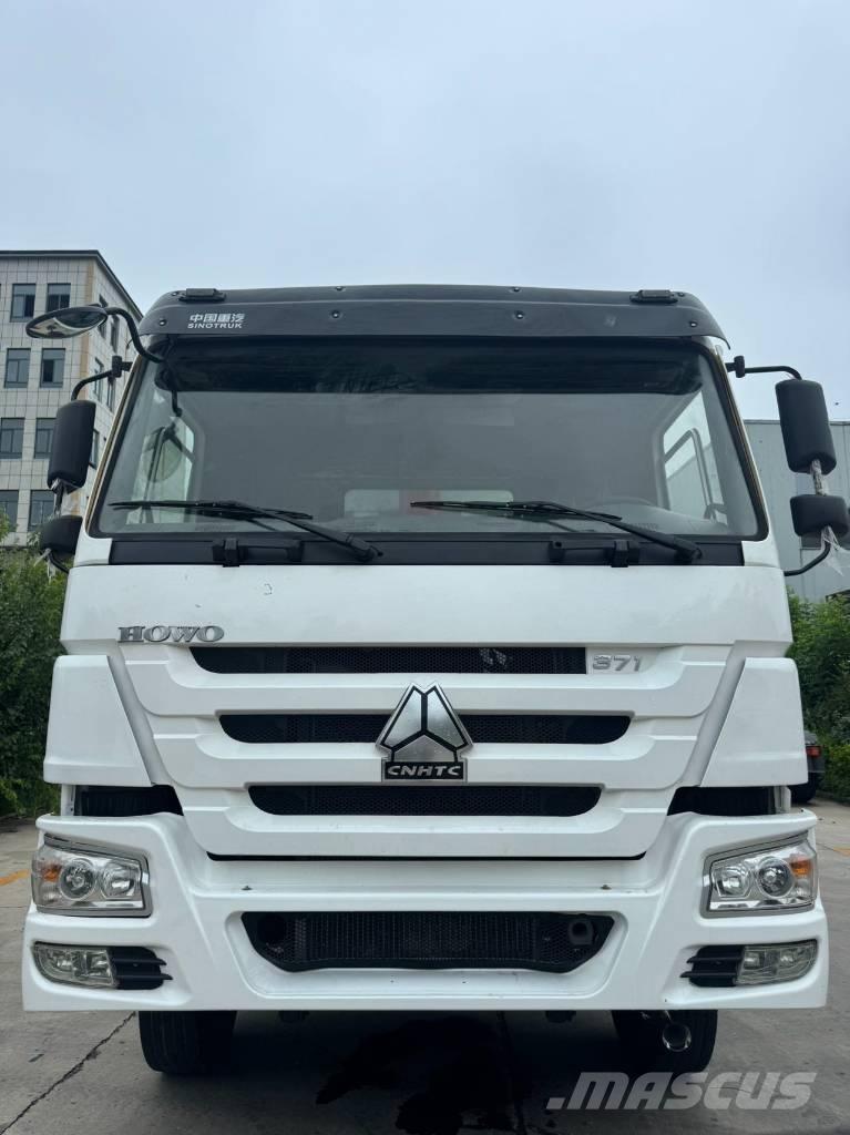 Sinotruk HOWO 371 傾卸式卡車