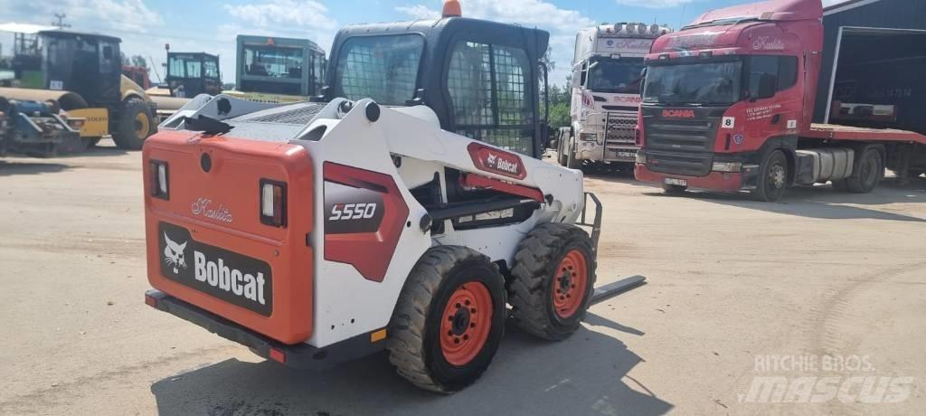 Bobcat S 550 滑移轉向裝載機