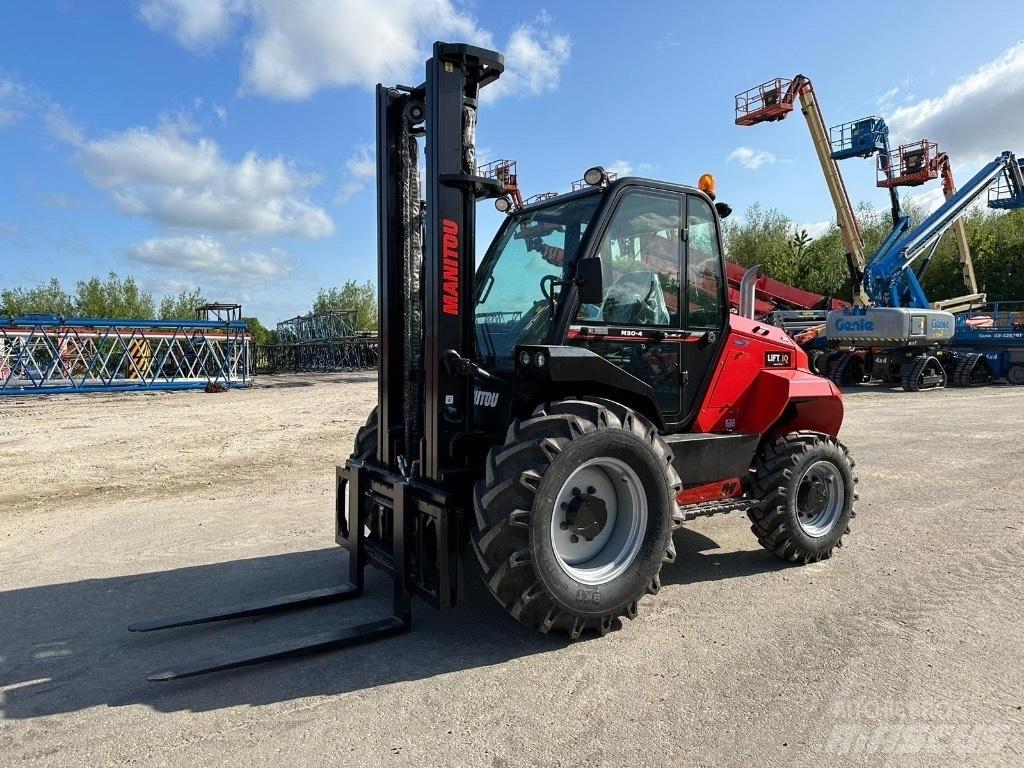 Manitou M 30.4 越野車
