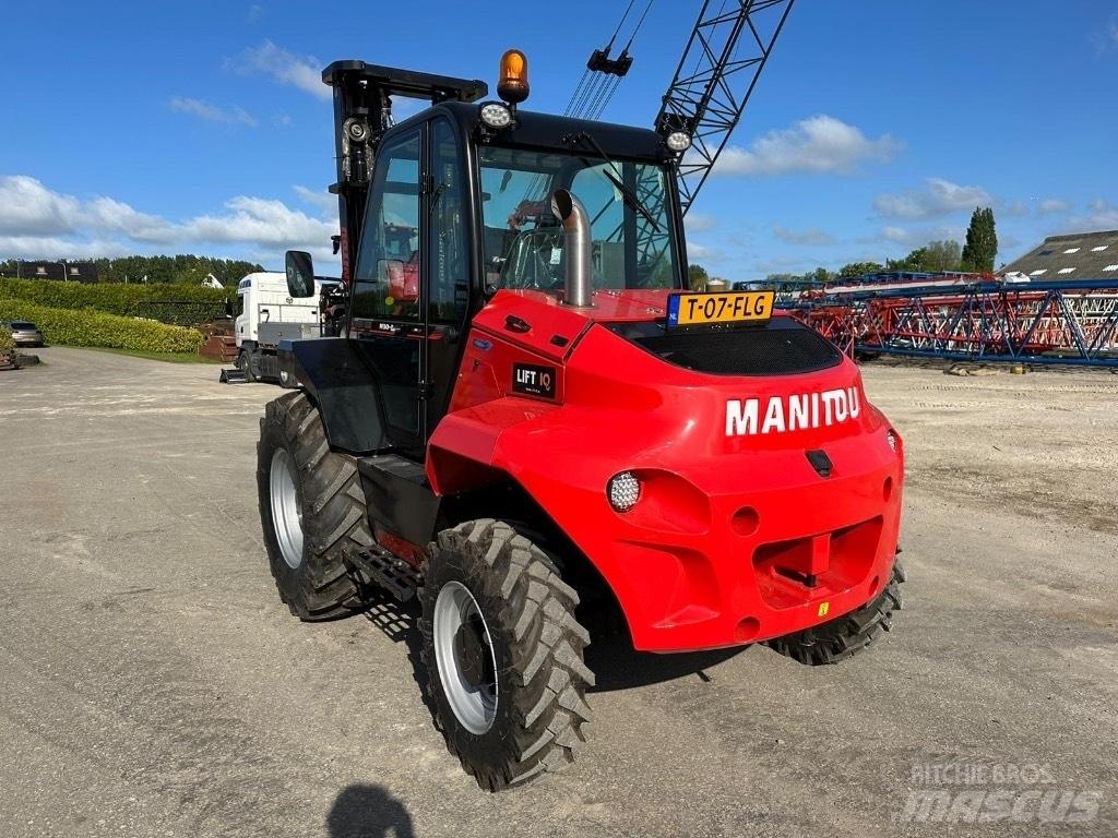 Manitou M 30.4 越野車