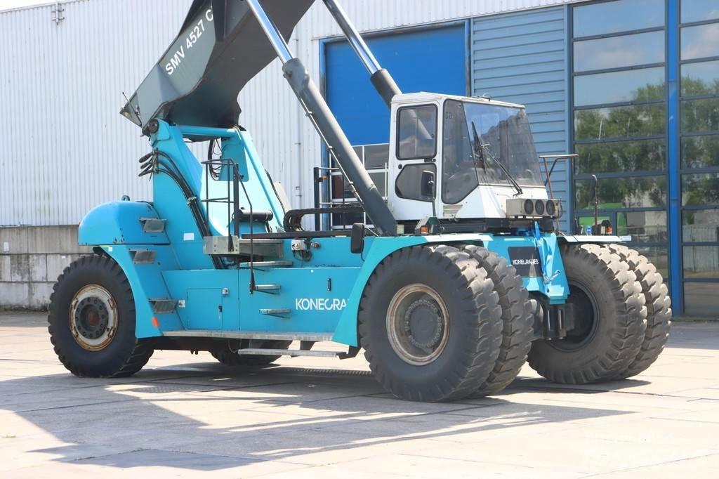 Konecranes 4527CB5 貨櫃搬運機
