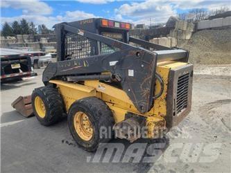 New Holland LS 190 滑移轉向裝載機