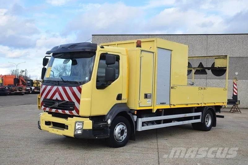 Volvo FL 250 平板式/側卸式卡車