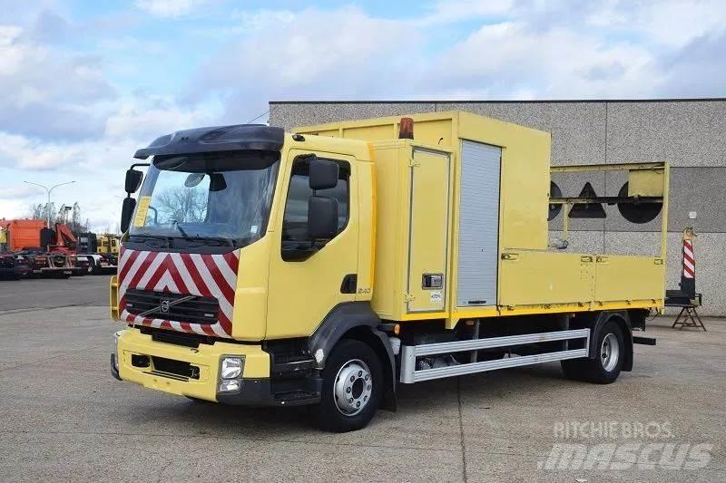 Volvo FL 250 平板式/側卸式卡車