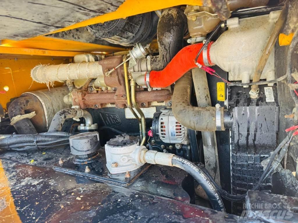 JCB 6T FT 側卸礦車