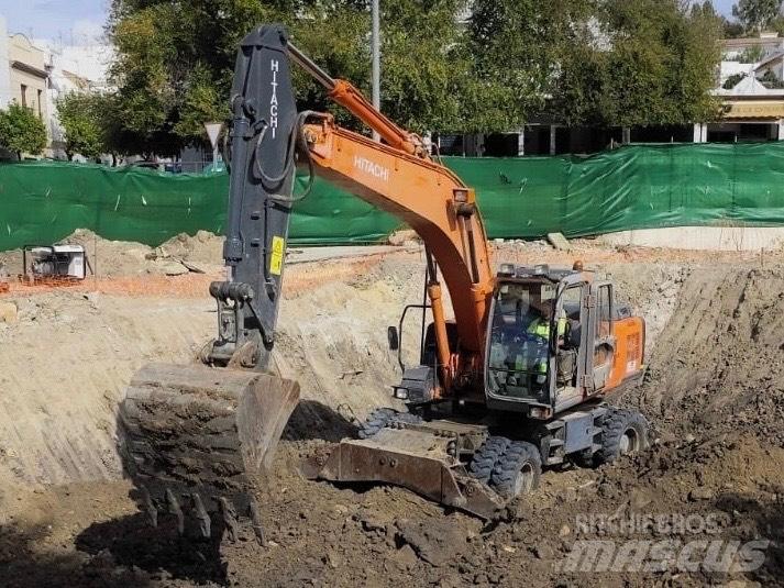 Hitachi ZX 210 W 旋轉式挖土機/掘鑿機/挖掘機