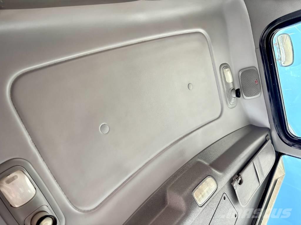 Peterbilt 357 曳引機組件