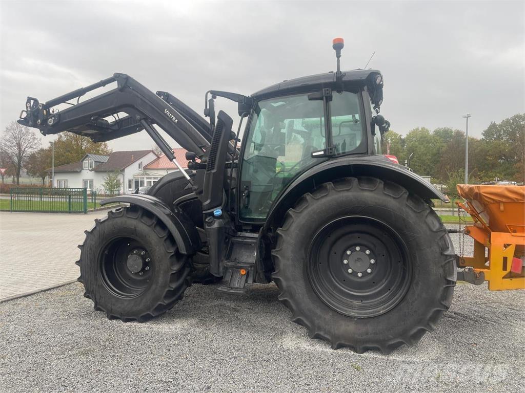Valtra N 175 曳引機