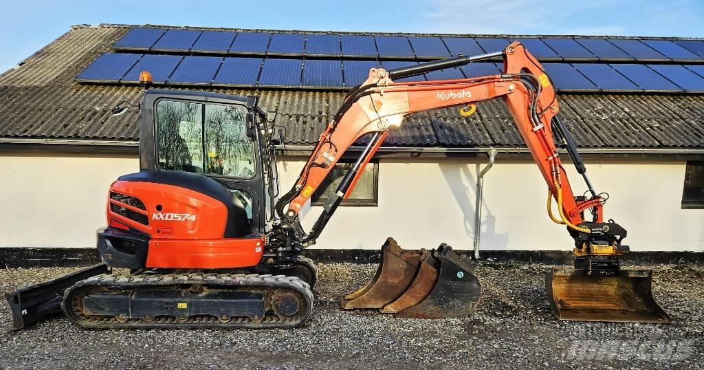 Kubota KX 057-4 小型挖土機/掘鑿機<7t(小型挖掘機)