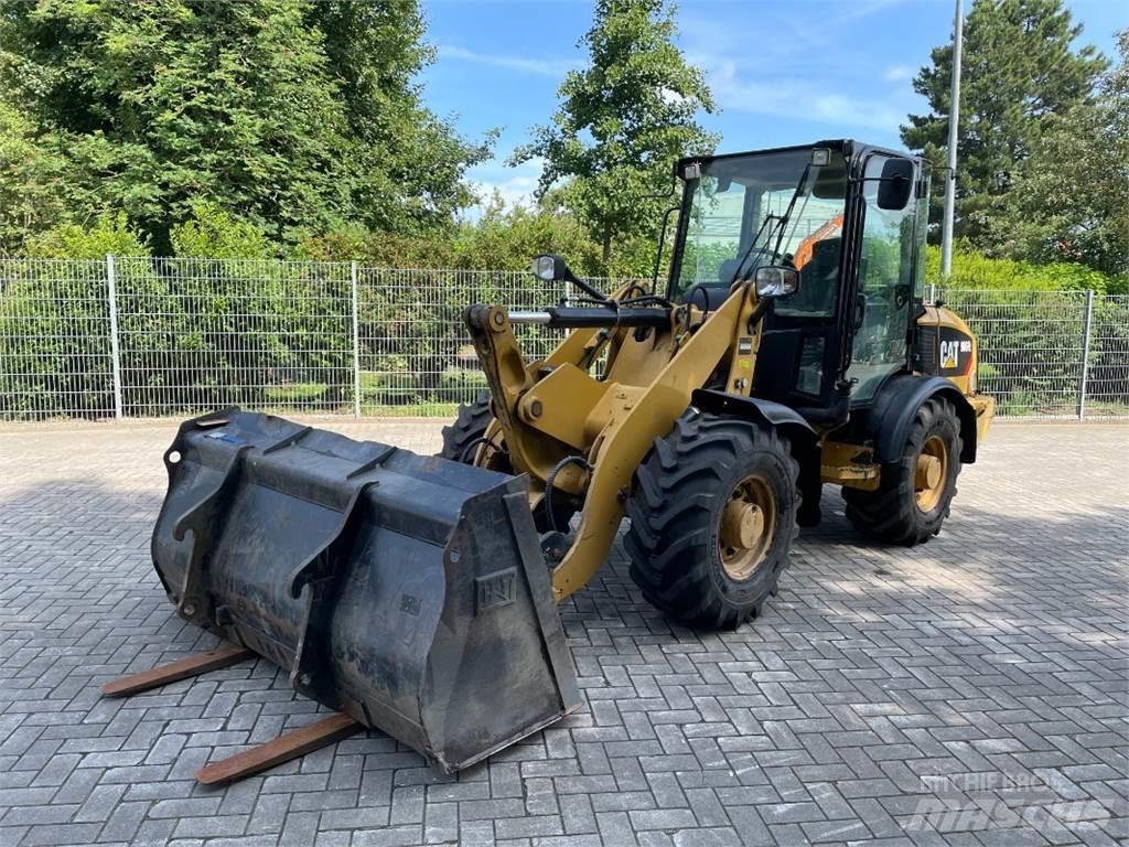 CAT 906H2 輪胎式裝載機