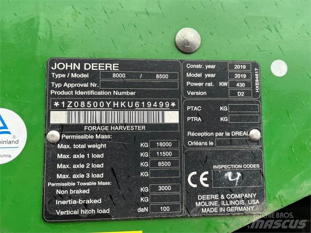 John Deere 8500 牧草收穫機