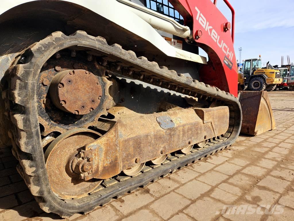 Takeuchi TL 8 滑移轉向裝載機