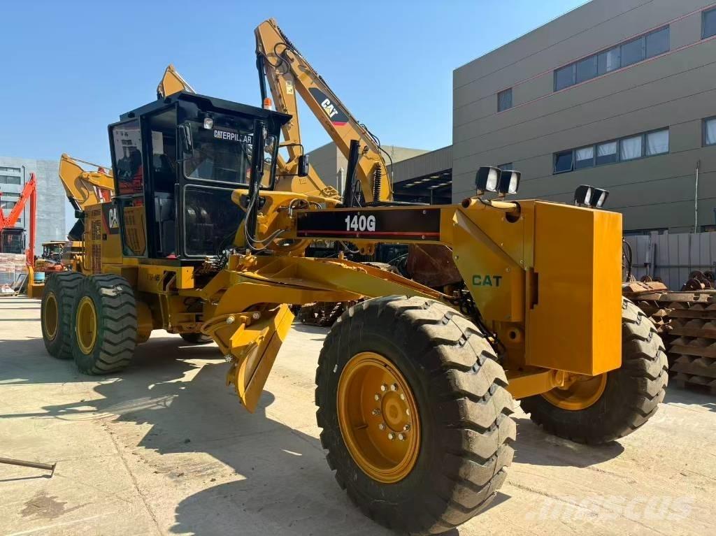 CAT 140G 平土機