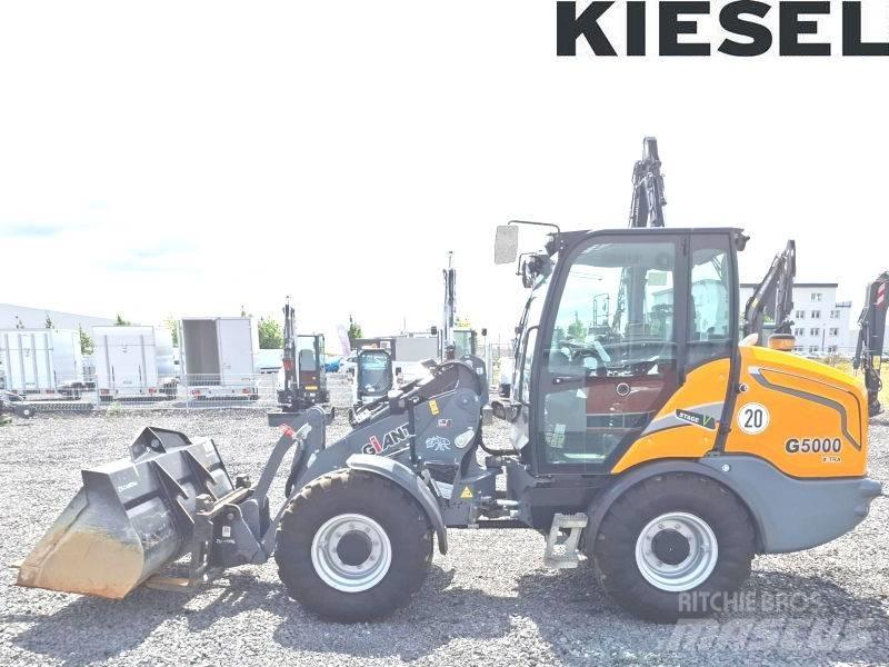 Giant G 5000 X-Tra 滑移轉向裝載機