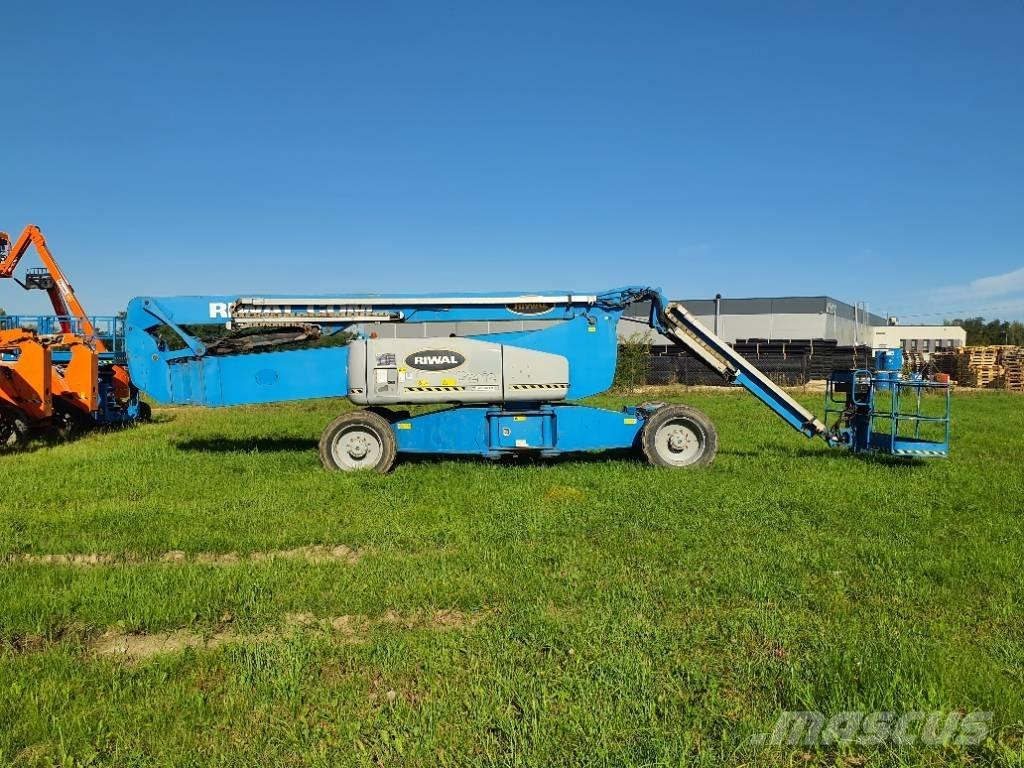 Genie ZX 135/70 曲臂高空作業車