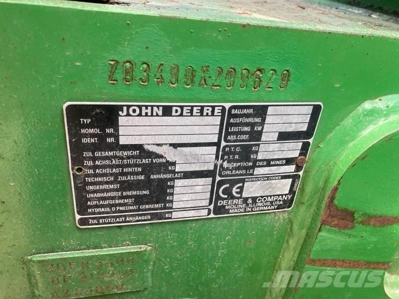 John Deere 3400 伸縮臂操作車