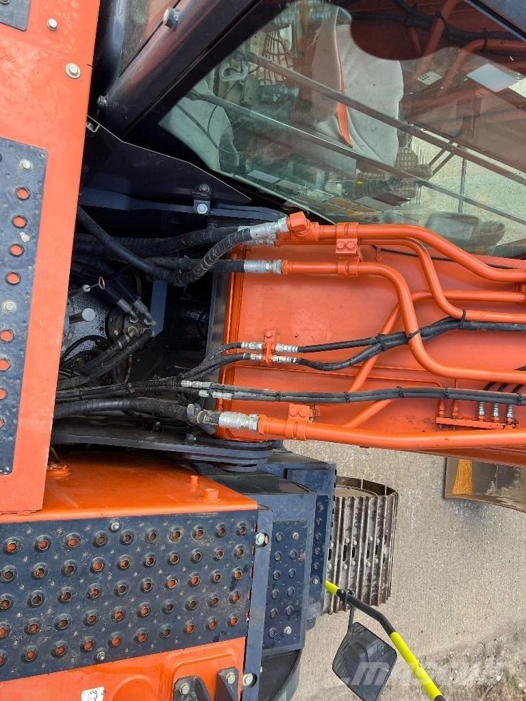 Hitachi zx210-6 履帶式 挖土機/掘鑿機/挖掘機