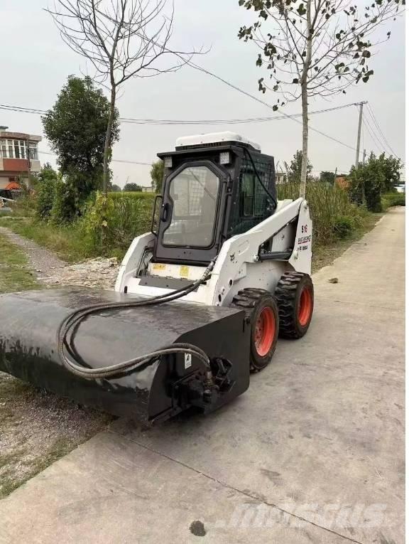 Bobcat S 16 滑移轉向裝載機
