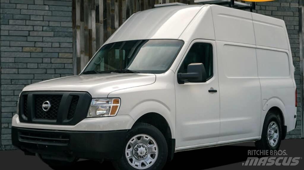 Nissan NV2500 溫控卡車