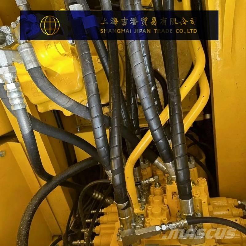 Komatsu PC 220 履帶式 挖土機/掘鑿機/挖掘機