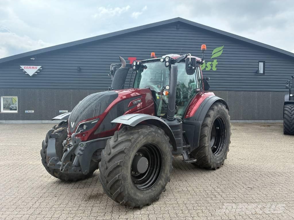 Valtra 254 Versus 曳引機