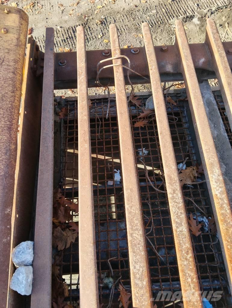 Extec RoboTrac 移動式篩選機