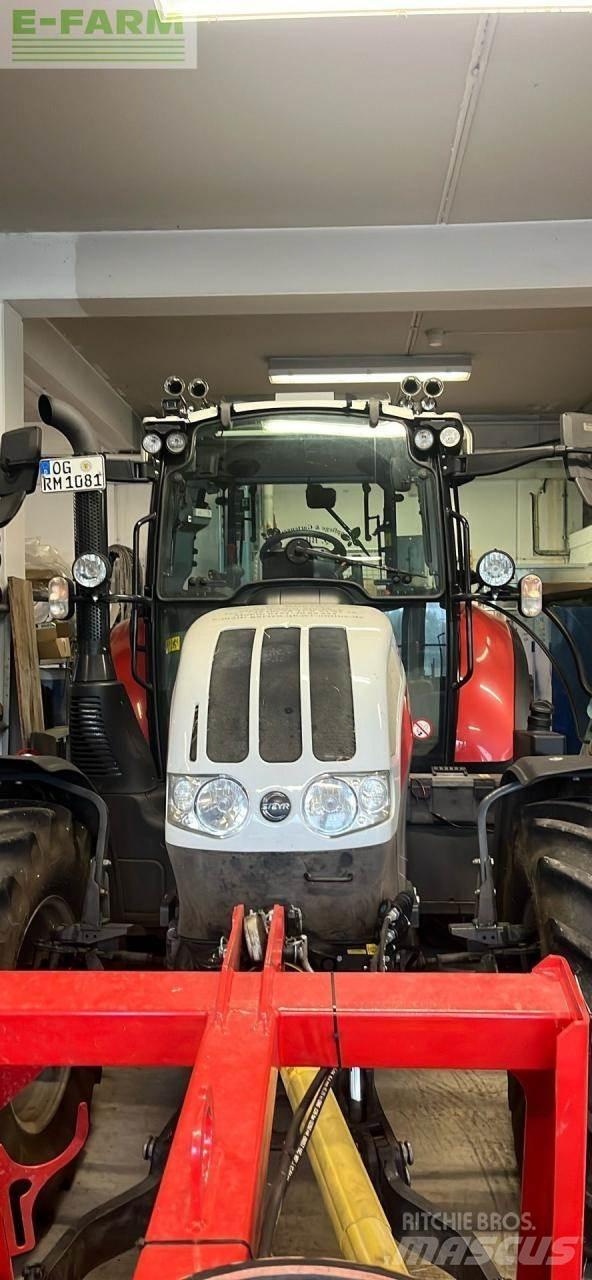 Steyr 4120 曳引機