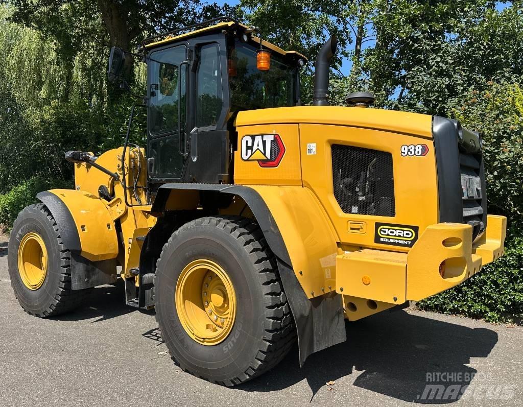 CAT 938 輪胎式裝載機