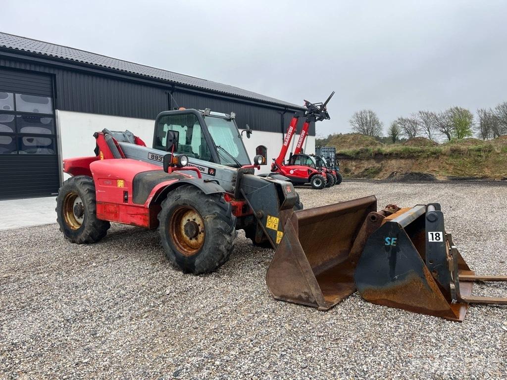 Massey Ferguson 8937 伸縮臂操作車