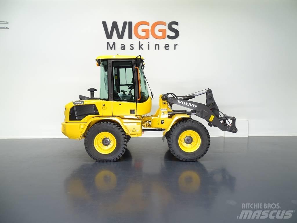 Volvo L30 HS 輪胎式裝載機