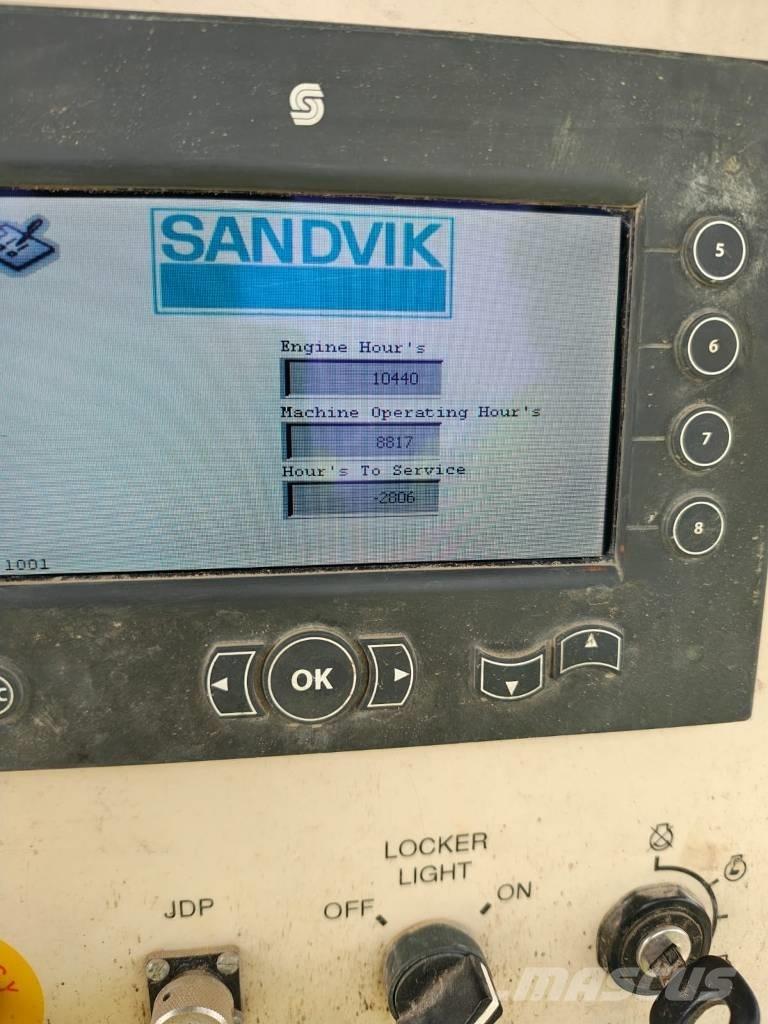 Sandvik QJ 341 移動式壓碎機