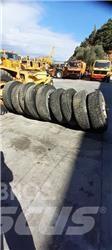 Bridgestone 13R22.5 輪胎、車輪和輪圈