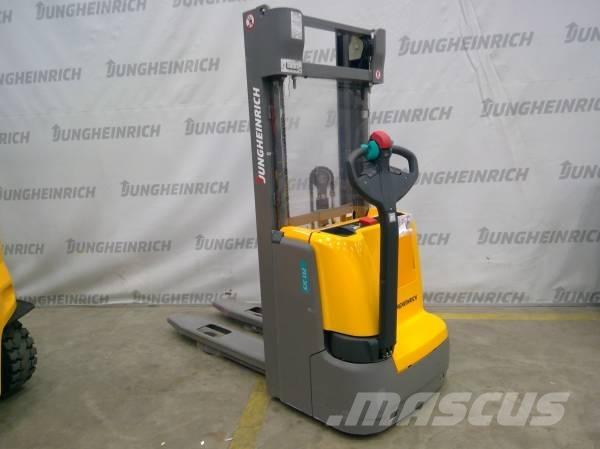Jungheinrich EJC 112 行走控制式堆積機