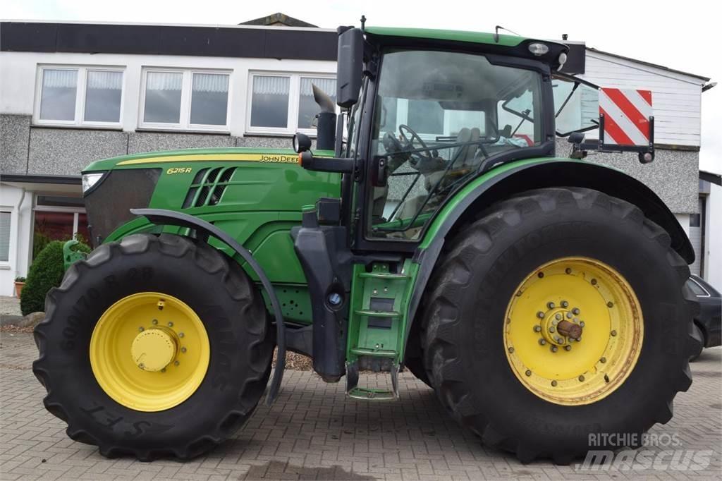 John Deere 6215 R 曳引機
