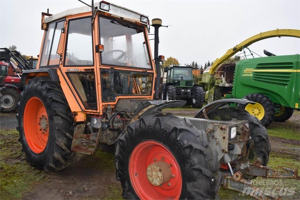 Fendt 380 GTA 曳引機
