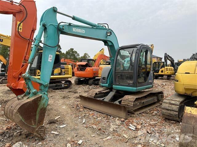 Kobelco SK70SR 小型挖土機/掘鑿機<7t(小型挖掘機)
