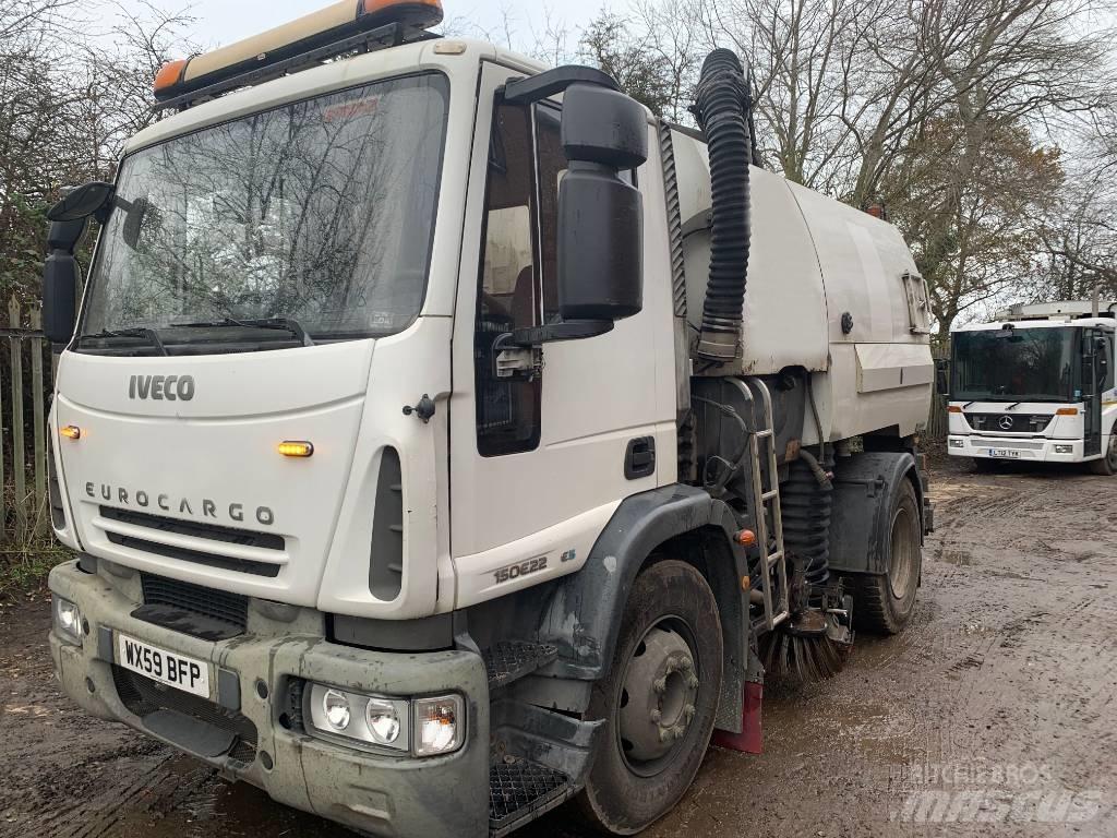Iveco 150E 22 掃倉機