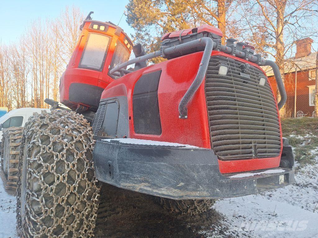 Komatsu 951 收穫機