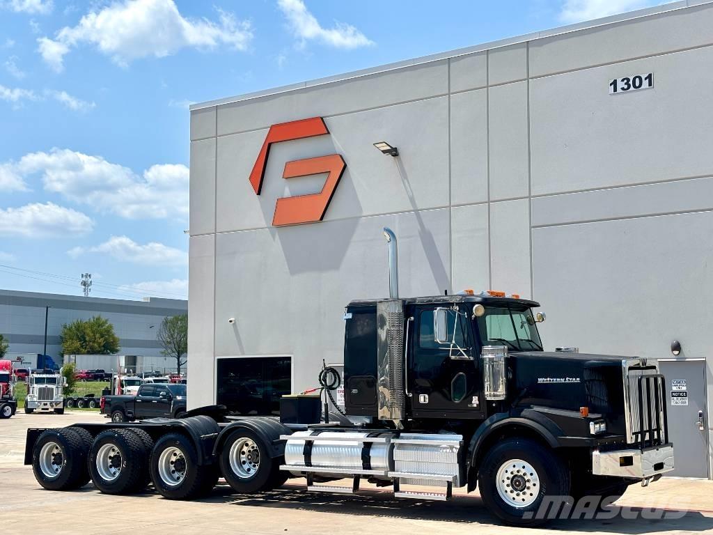 Western Star 4900 SA 曳引機組件