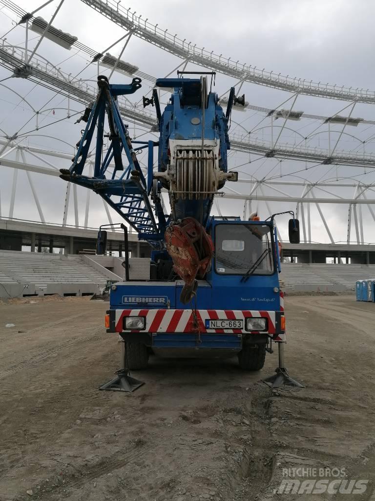 Liebherr LTM 1035 全路面起重機/吊車