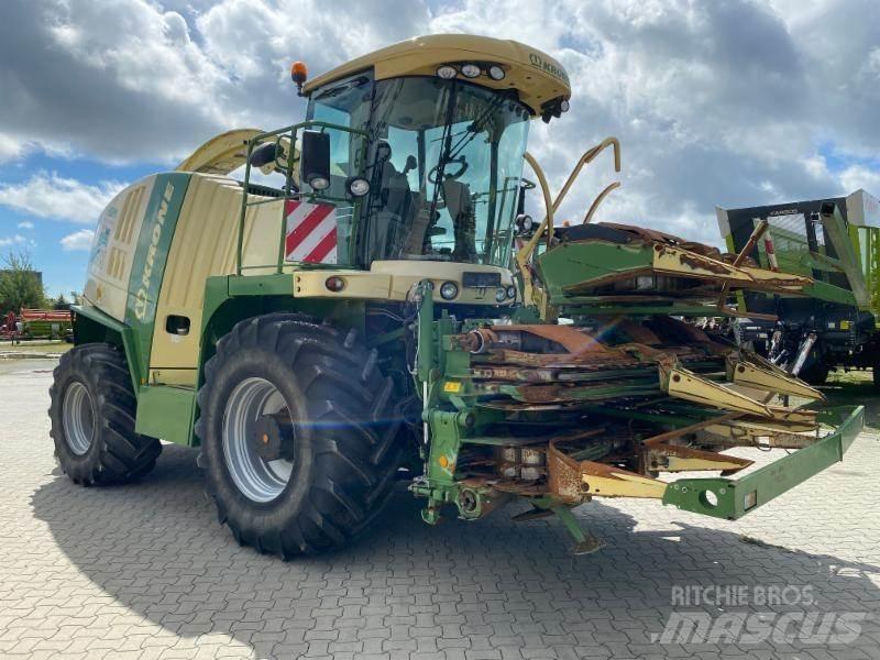 Krone BIG X 700 自走式飼料採集機