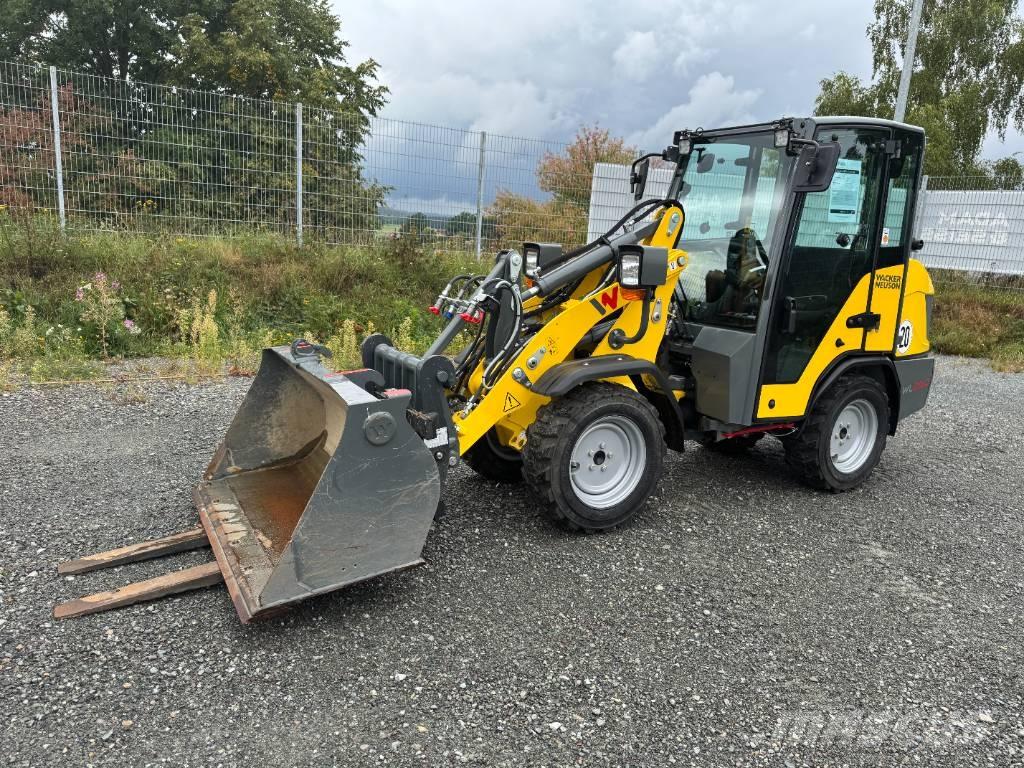 Wacker Neuson WL 250 輪胎式裝載機
