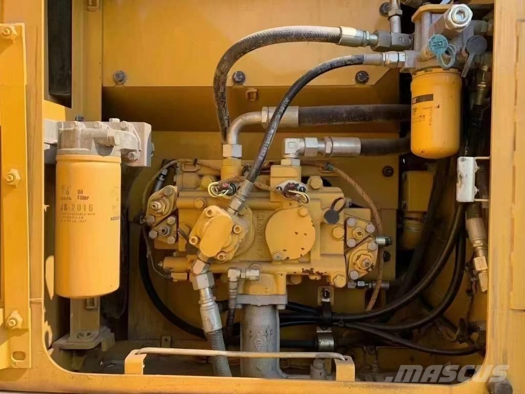 CAT CAT318D 履帶式 挖土機/掘鑿機/挖掘機